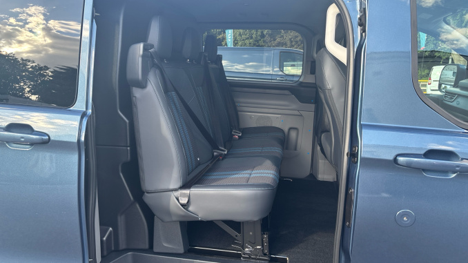 Ford Transit Custom 320 L1 Petrol Fwd 2.5 PHEV 232ps H1 Van Sport Auto - Image 5